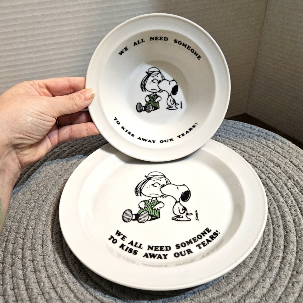 Vintage 1960's Peanuts Snoopy and Peppermint Patty Bowl and Plate Set